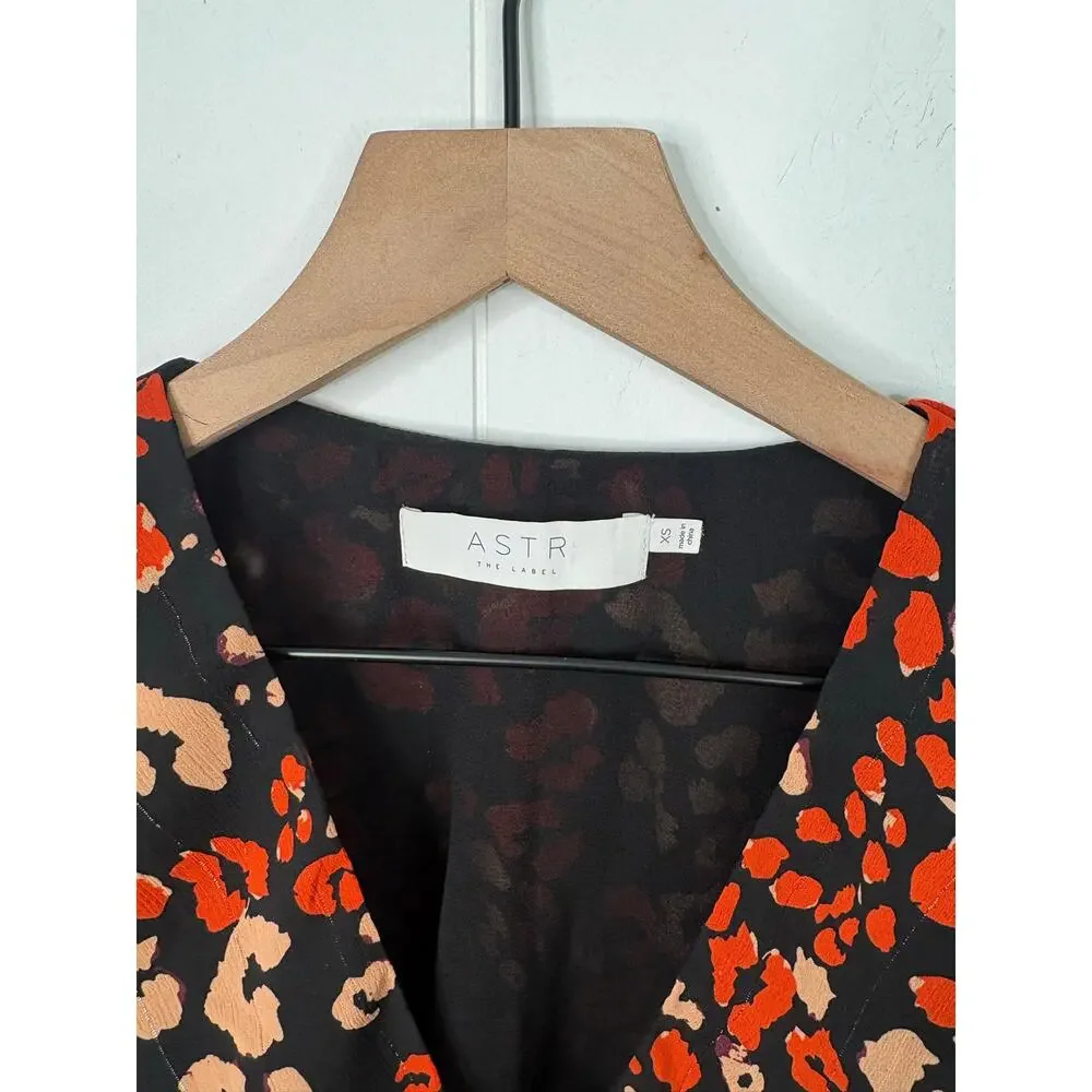 ASTR The Label Lissa Leopard Wrap Top XS Puff Sleeve Orange Black Tie Side